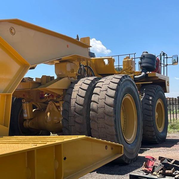 Caterpillar 777C 03 Caterpillar 777C - Image 7